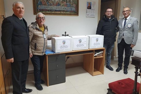 La solidarietà dell'UNIMRI Bat