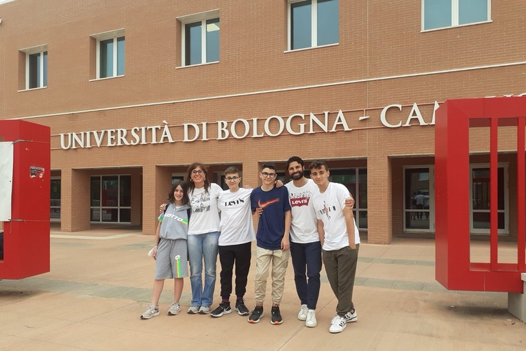 Menzione di merito per la Scuola media