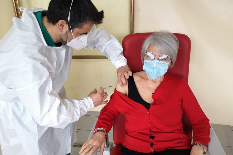 Vaccinazioni anti covid 19