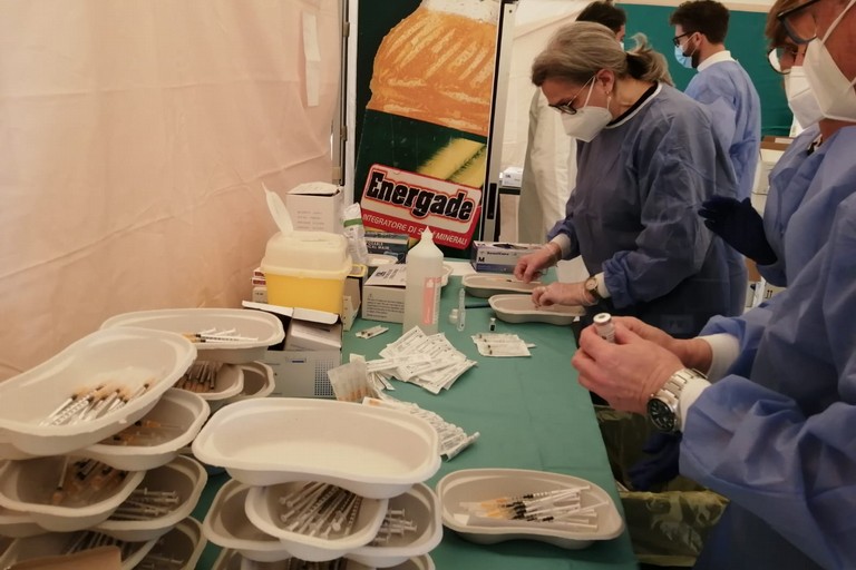 Vaccini Pala Cosmai Bisceglie