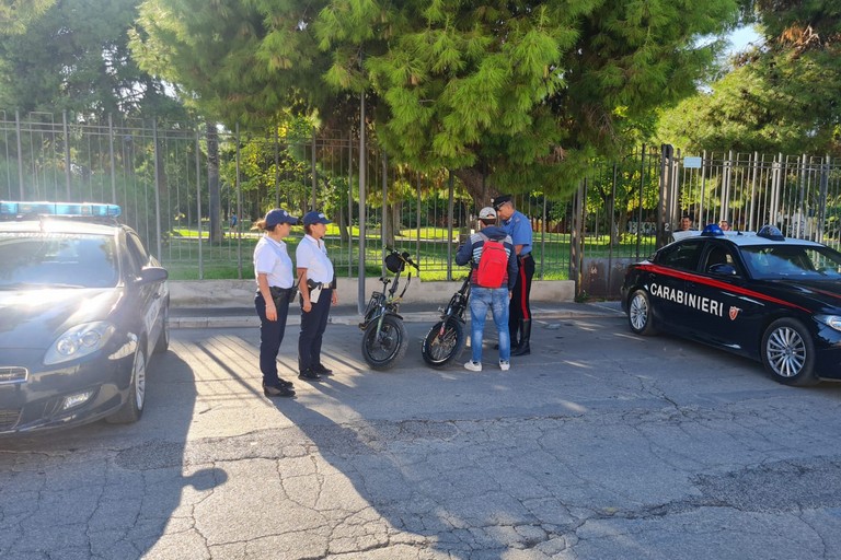 Controlli congiunti dedicati ai bici e monopattini elettrici