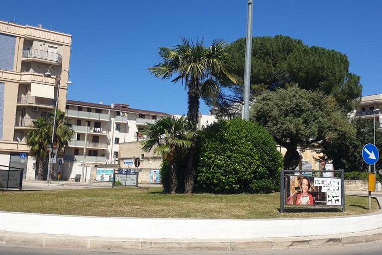 rotatoria di via Corato, via Giacomo Puccini e viale Palmiro Togliatti