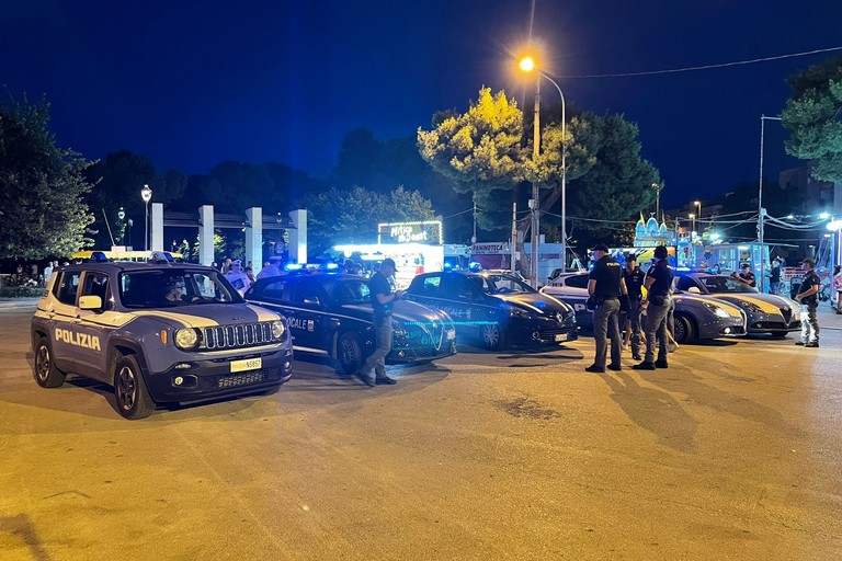 controlli della Polizia di Stato