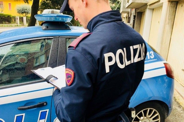 volante Polizia di Stato