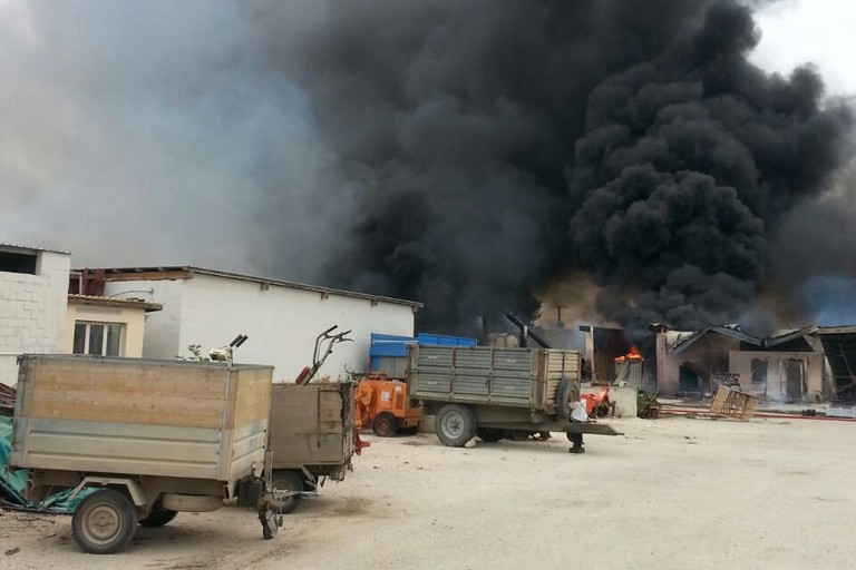 Incendio capannone contrada Zagaria