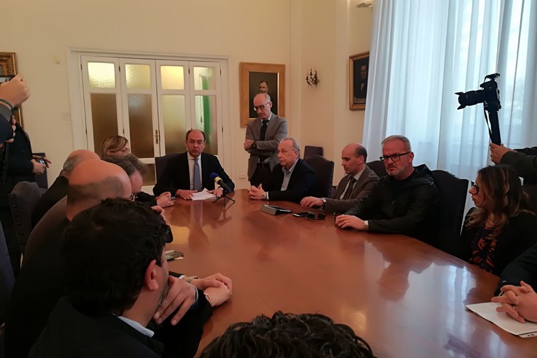 Conferenza stampa Giorgino e maggioranza