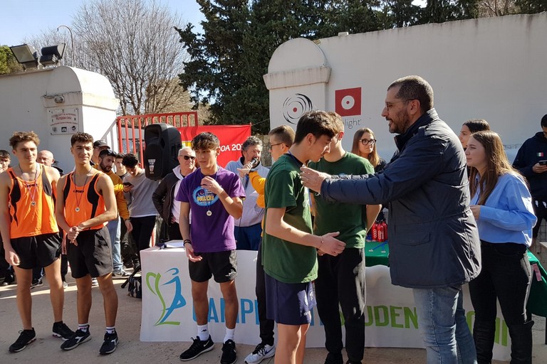 Festa di corsa campestre nella villa comunale di Andria