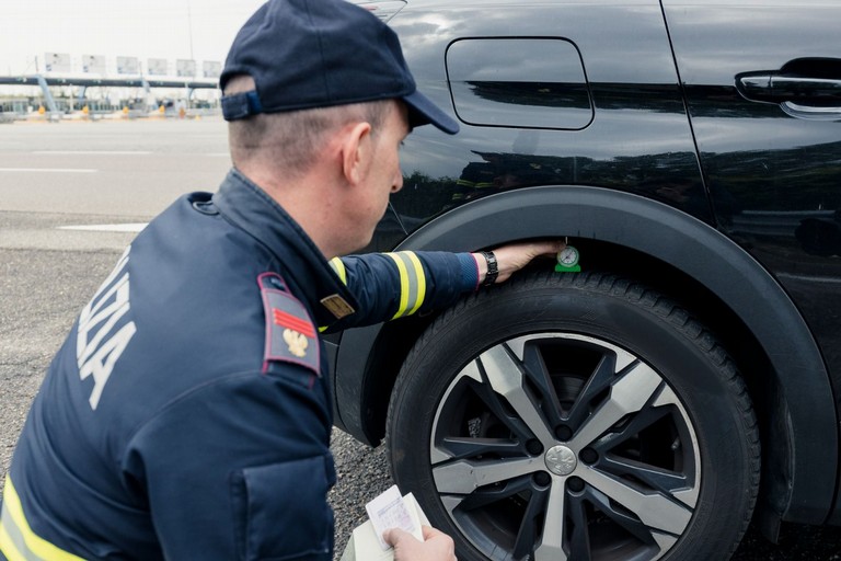 Controlli polizia di Stato
