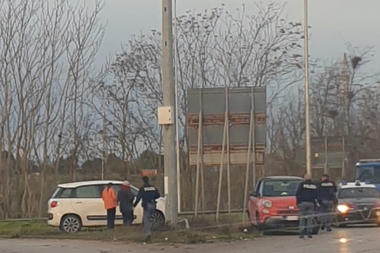 Incidente stradale sulla ex SP 231, all'altezza della prima uscita di andria: due auto coivolte